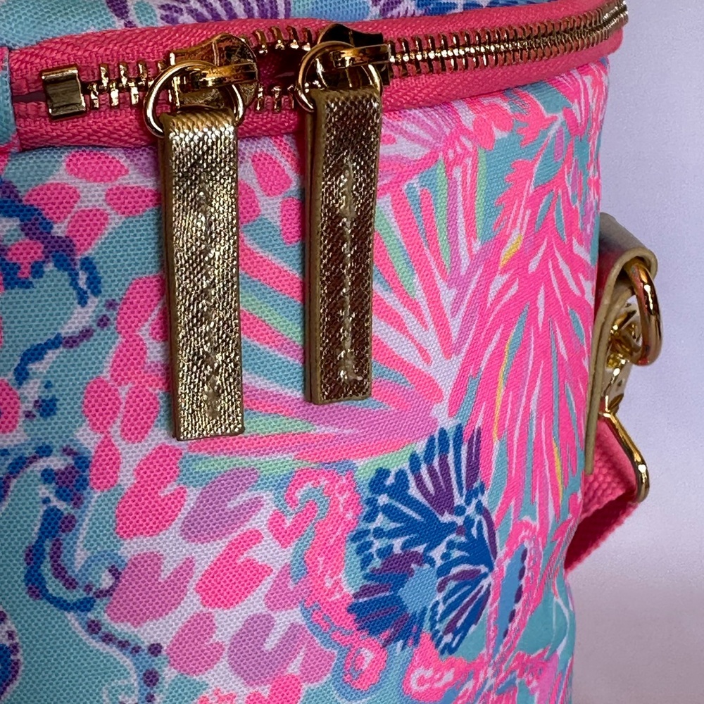 #2884 LILLY PULITZER Insulated Soft  Beach Cooler - Picture 5 of 10